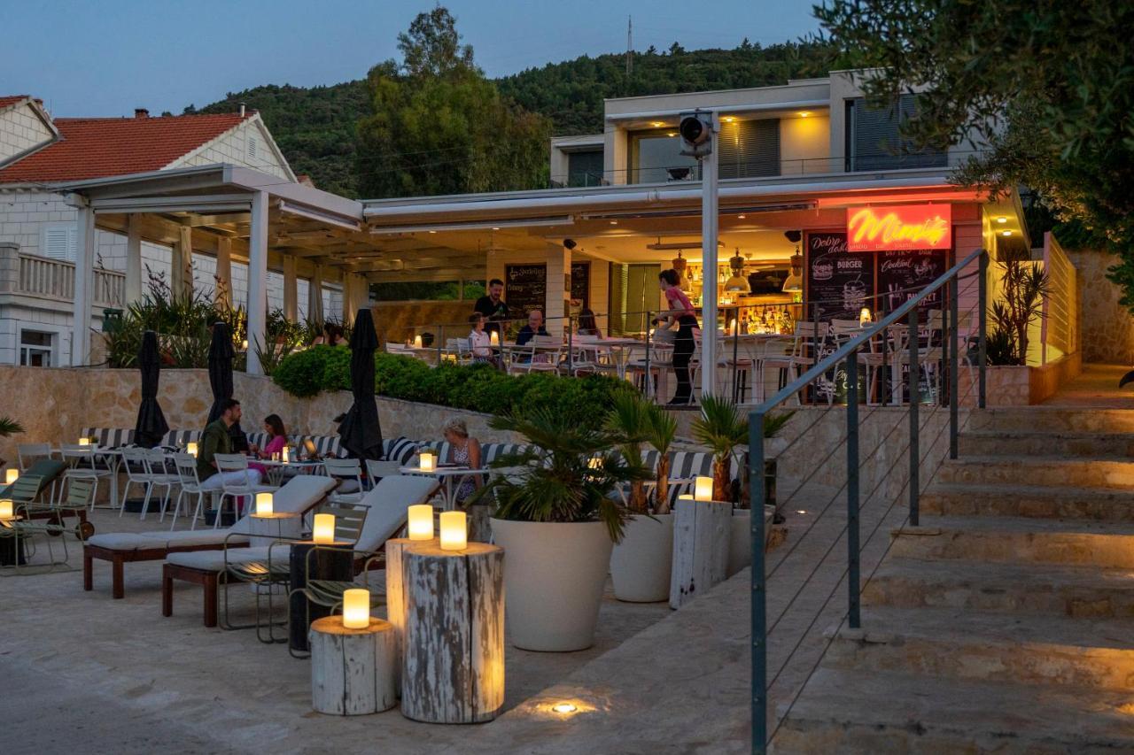 Tara'S Lodge Zrnovo Екстер'єр фото